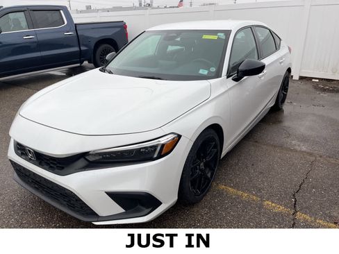 Used 2022 Honda Civic Sport image 1