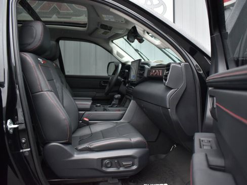 Certified 2022 Toyota Tundra TRD Pro AWD/4WD image 25