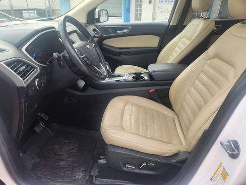 Used 2017 Ford Edge SEL w/ Equipment Group 201A image 11