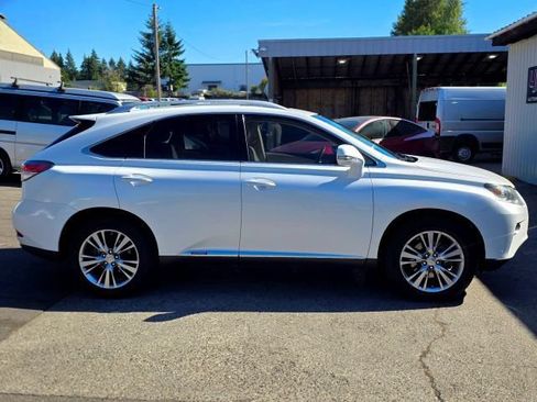 Used 2013 Lexus RX 450h AWD w/ Navigation Pkg image 8