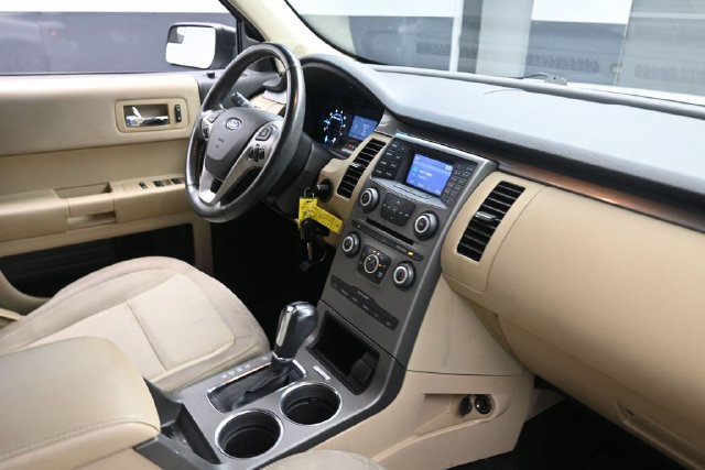 Used 2016 Ford Flex SE FWD image 27