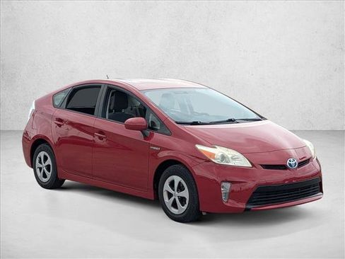 Used 2012 Toyota Prius Two image 3