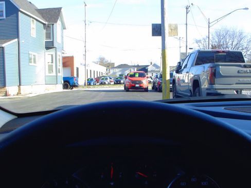 Used 2024 Chevrolet Blazer LT w/ Sound & Technology Package image 17