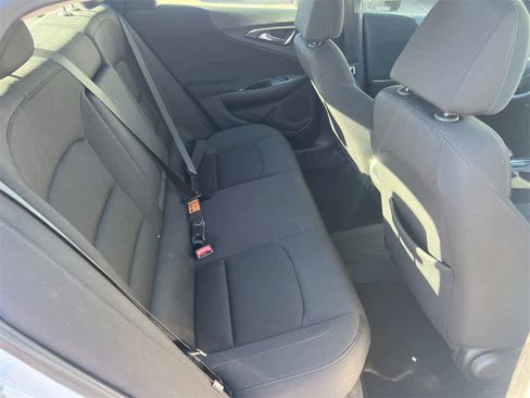 Used 2023 Chevrolet Malibu LT image 16