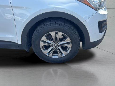 Used 2016 Hyundai Santa Fe Sport AWD/4WD image 34