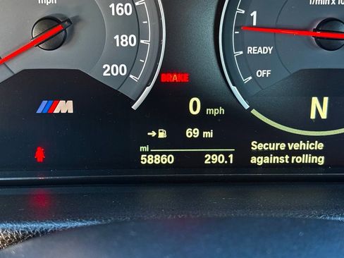 Used 2018 BMW M3 image 18