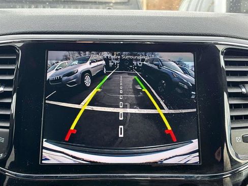 Certified 2019 Jeep Grand Cherokee Altitude AWD/4WD image 23
