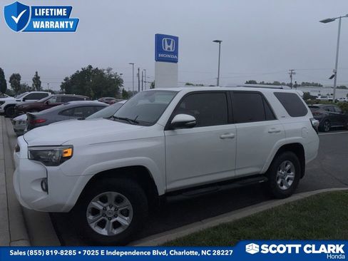 Used 2018 Toyota 4Runner SR5 Premium AWD/4WD image 1