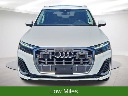 Used 2025 Audi Q7 3.0T Premium Plus AWD/4WD image 2