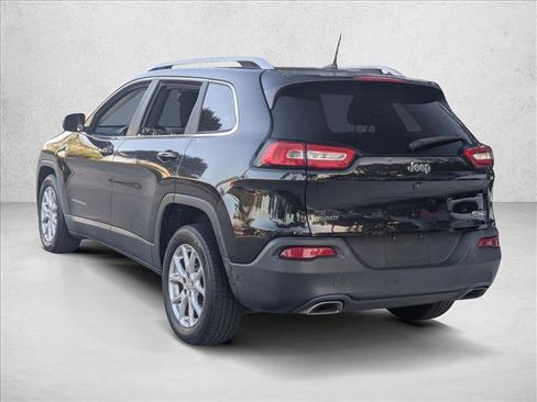 Used 2016 Jeep Cherokee Latitude image 6