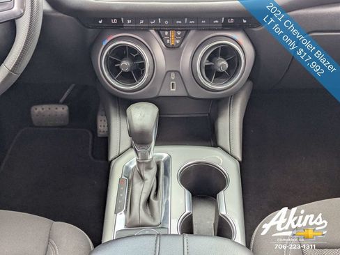 Certified 2021 Chevrolet Blazer LT FWD image 18
