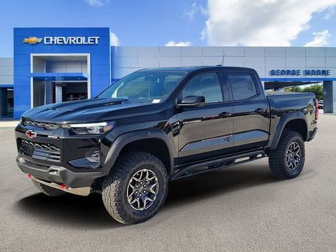 New 2026 Chevrolet Colorado ZR2 w/ Technology Package image 2