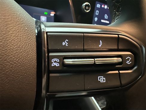 Used 2026 GMC Canyon AT4 image 13