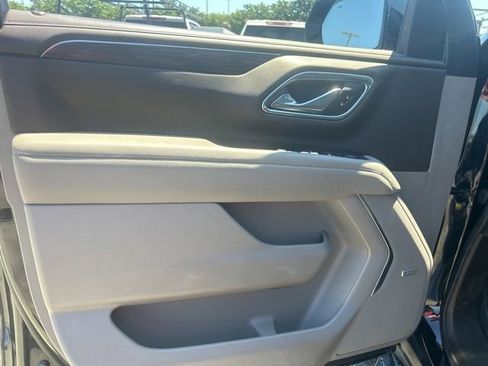 Used 2023 Chevrolet Tahoe LT w/ Luxury Package RWD image 11