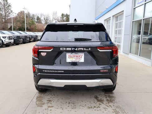 New 2026 GMC Terrain Denali image 9