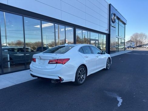Used 2018 Acura TLX V6 w/ Technology Package image 3