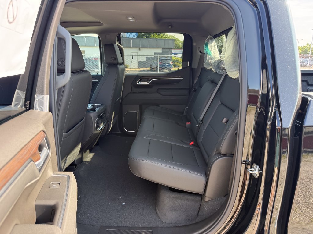 New 2026 GMC Sierra 1500 SLT w/ SLT Premium Plus Package AWD/4WD image 23
