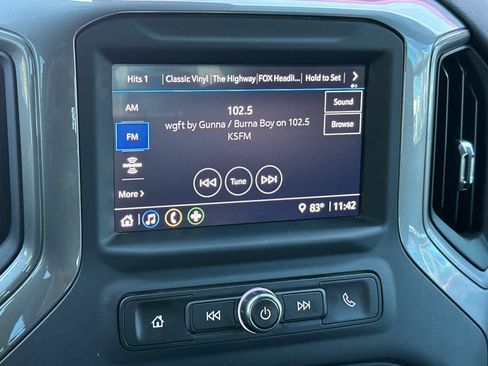 Used 2022 Chevrolet Silverado 1500 Custom Trail Boss image 19