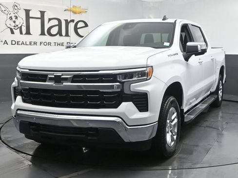 New 2026 Chevrolet Silverado 1500 LT w/ Safety Package AWD/4WD image 7