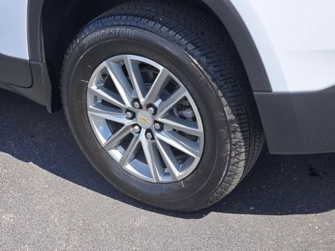 Certified 2023 Chevrolet Traverse LT AWD/4WD image 23