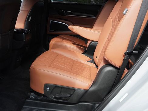 Used 2023 Kia Telluride EX X-Line AWD/4WD image 36