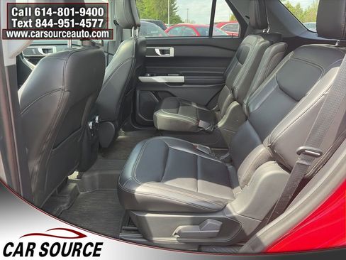 Used 2021 Ford Explorer XLT w/ Equipment Group 202A AWD/4WD image 28
