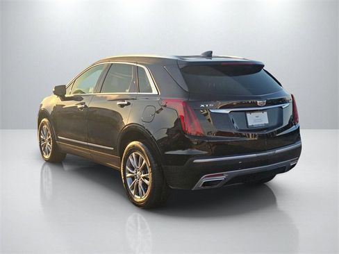 Used 2023 Cadillac XT5 Premium Luxury w/ Technology Package image 7