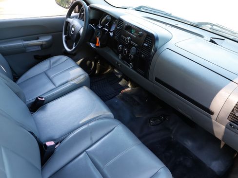 Used 2007 Chevrolet Silverado 1500 W/T image 8