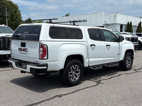 Certified 2022 GMC Canyon AT4 w/ Trailering Package AWD/4WD image 2