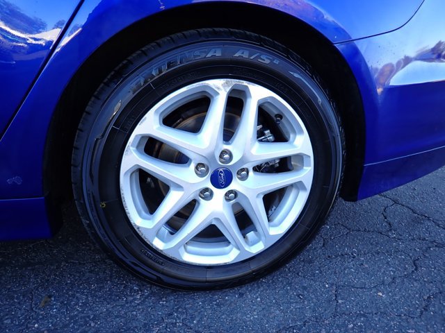 Used 2016 Ford Fusion SE FWD image 7