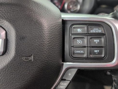 Used 2019 RAM 2500 Laramie AWD/4WD image 12