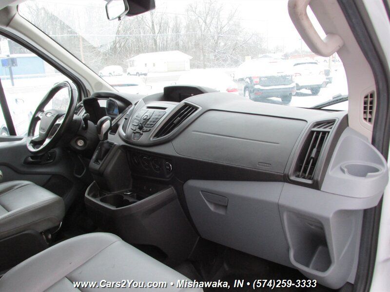 Used 2016 Ford Transit 250 130 Low Roof RWD image 19
