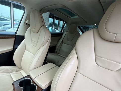 Used 2017 Tesla Model X 100D image 12