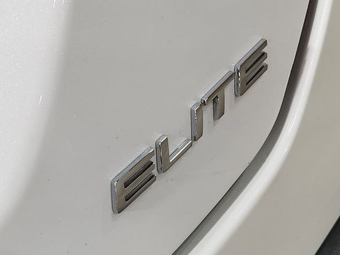 Used 2023 Honda Pilot Elite image 26
