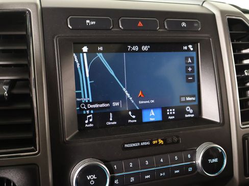 Used 2019 Ford Expedition Max XLT w/ Equipment Group 202A image 7