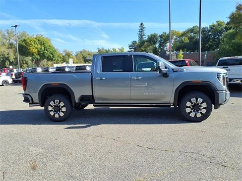 New 2026 GMC Sierra 3500 Denali w/ Denali Reserve Package image 2