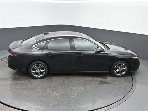 Used 2024 Honda Accord EX image 43