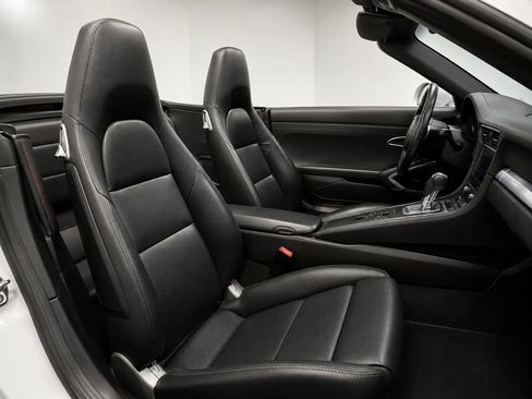 Used 2015 Porsche 911 Carrera S RWD image 21