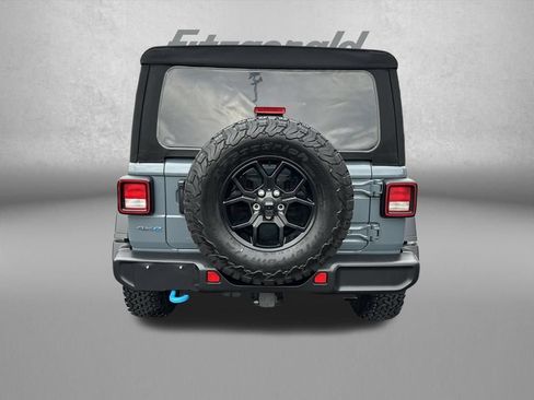 Used 2024 Jeep Wrangler Unlimited AWD/4WD image 6