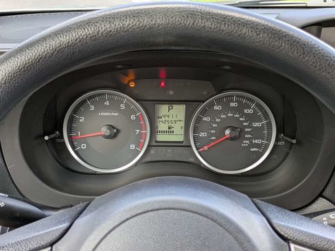 Used 2018 Subaru Forester 2.5i AWD/4WD image 27