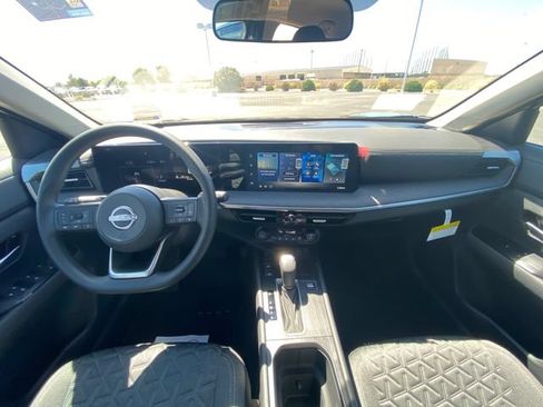 New 2026 Nissan Kicks SV FWD image 19