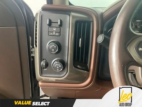 Used 2016 Chevrolet Silverado 1500 High Country w/ High Country Premium Package AWD/4WD image 22