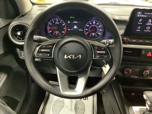 Certified 2023 Kia Forte LXS image 14