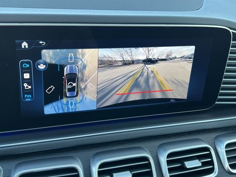 Used 2025 Mercedes-Benz GLE 350 4MATIC image 22