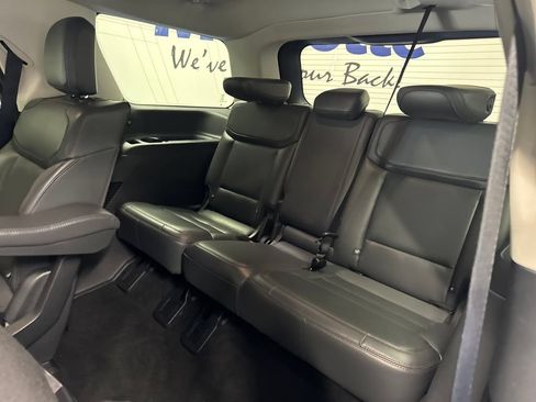 Used 2025 Ford Expedition Active AWD/4WD image 37