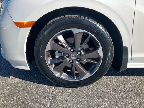 Certified 2024 Honda Odyssey Elite image 27