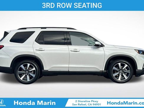 Certified 2024 Honda Pilot Elite image 5