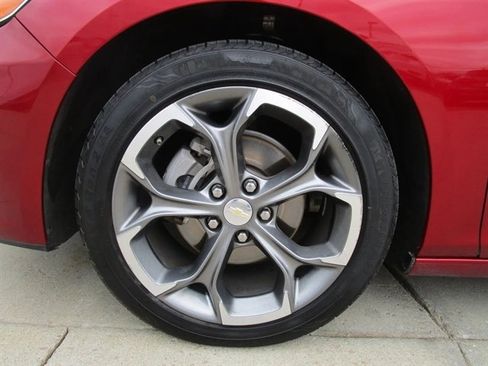 Used 2024 Chevrolet Malibu LT image 31