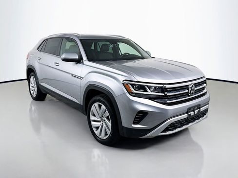 Certified 2023 Volkswagen Atlas Cross Sport SE w/ Panoramic Sunroof Package AWD/4WD image 7