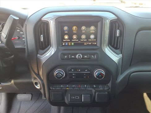 Used 2023 Chevrolet Silverado 1500 Custom Trail Boss image 9